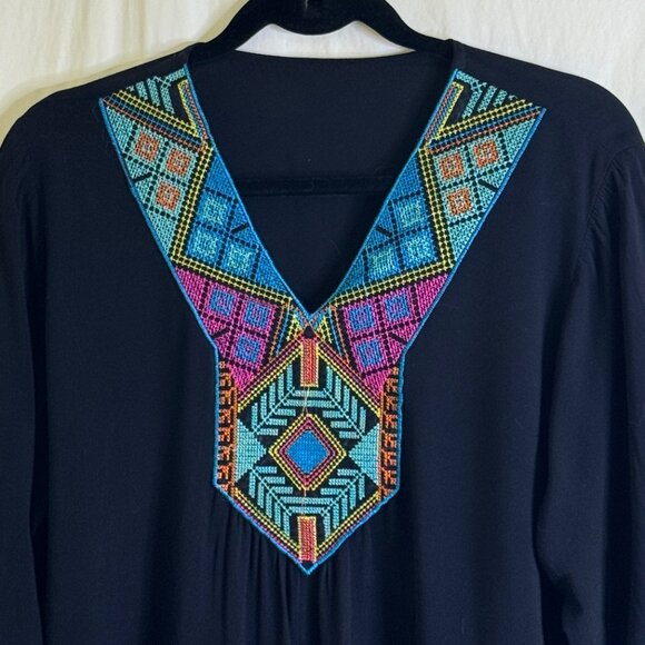 Vintage Women's Moda Cache Blouse Black Embroidered Neck & Sleeves Size XL - Picture 2 of 8